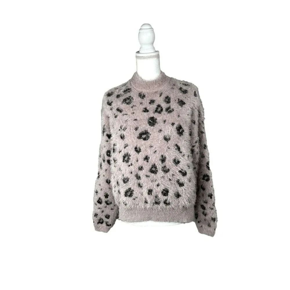 Candies Blush Pink & Black Cheetah Print Fuzzy Soft Shirt Sweater Women’s Large